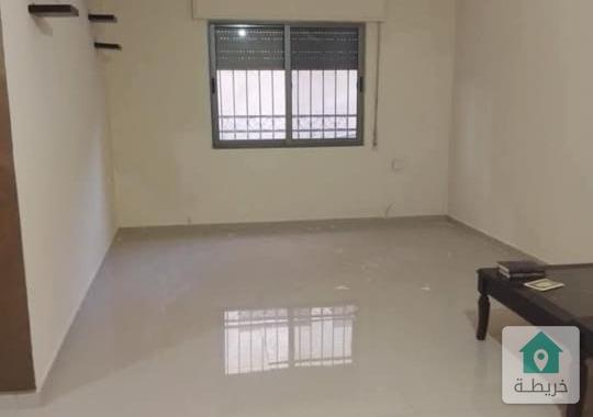 شقة شبه ارضي للبيع في شفا بدران 