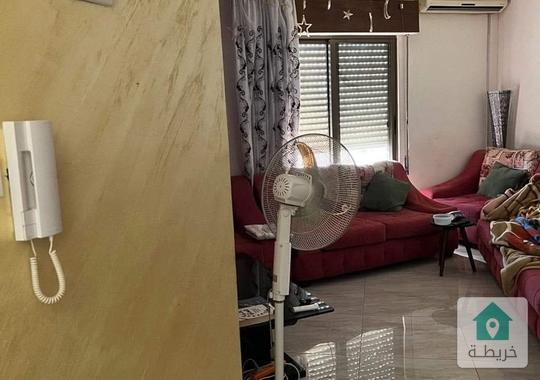 شقه طابق ثاني في ضاحية الاقصى مقابل اشارة وزارة الصحه  مساحة 110م للبيع بسعر 38 الف 