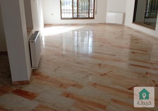 شقه طابقيه للايجار  فخمه ام اذينه للجادين 