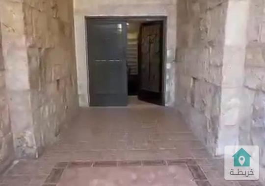 شقة  مميزة للإيجار في ام اذينة