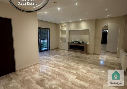 شقة شبه ارضي فاخرة للبيع خلدا مساحة 150م مع ترس و حديقة 150م تشطيبات ديكورات عصرية فاخرة بسعر مميز 