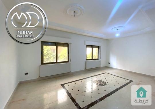 شقة فارغة للايجار ام السماق مساحة 170م طابق اول تشطيبات سوبر ديلوكس بسعر مميز جدا