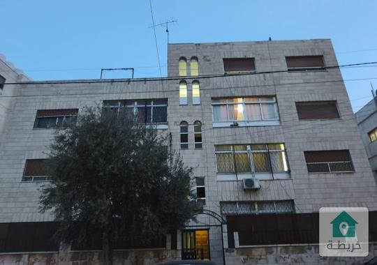 عمارة للبيع في حي نزال