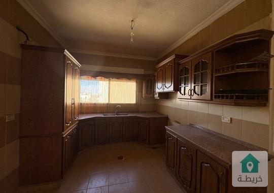 شقة للبيع في ابونصير موقع هادى بالقرب من دوار الروابدة 