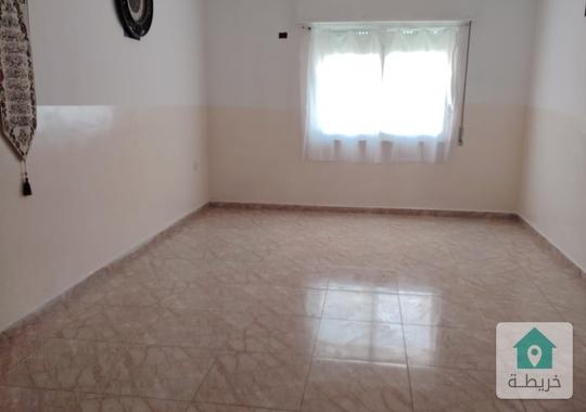 شقة طابق ثالث للبيع في رجم الجيش ـــــــــــــــــــــــــــــــــــــــــــــــ