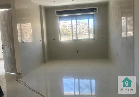 اخر شقة في البنيات ب 52 الف قرب مدارس الحصاد 