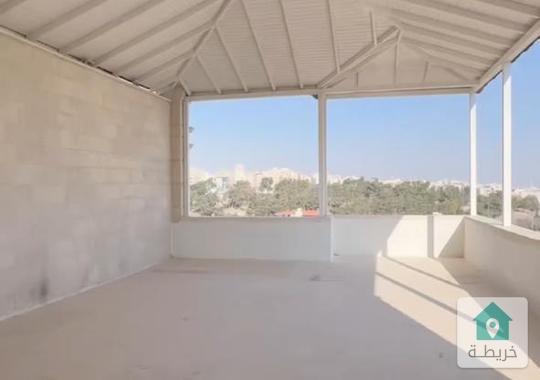 شقة مميزة للبيع دوبلكس طابق أخير مع روف ضمن أرقى مناطق الجبيهة 