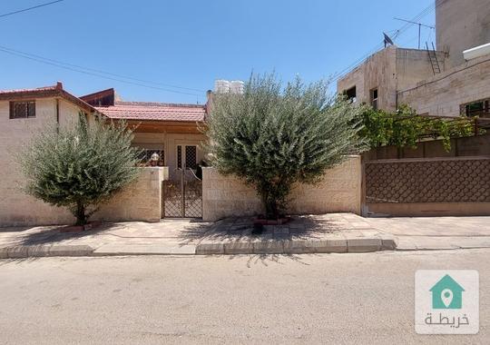 عمارة سكنية 4 شقق للبيع في ام نوراة 