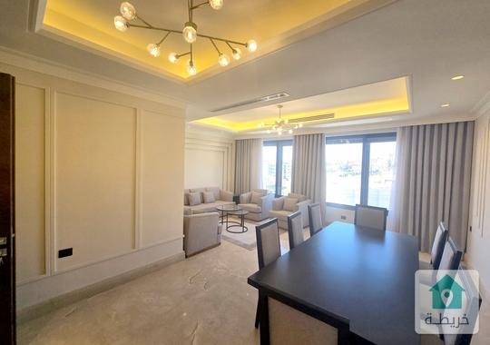 جبل عمان شقة دوبلكس اخير مع رووف فخمة ومطلة للإيجار السنوي مساحة 300 متر