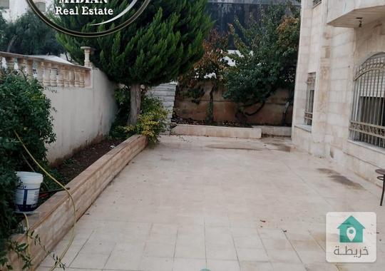 شقة أرضية للبيع تلاع العلي مساحة 150م مع ترس و حديقة 150م تصلح للاستثمار بسعر مميز