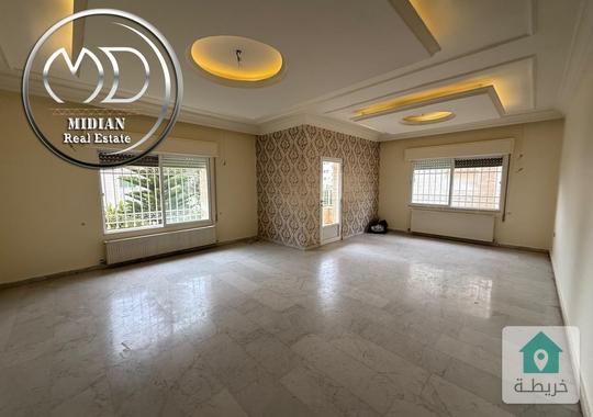 شقة فارغة للايجار خلدا مساحة 220م طابق أول تشطيبات و ديكورات سوبر ديلوكس بسعر مميز جدا