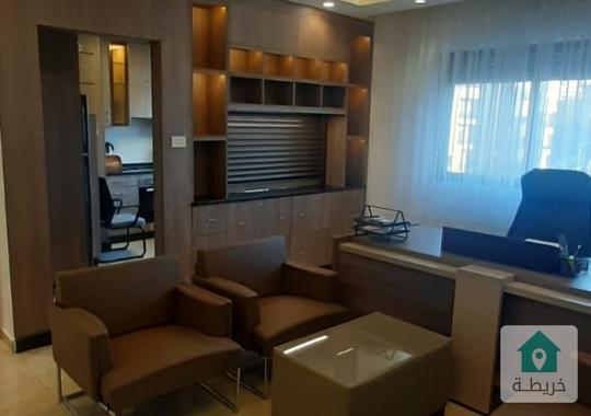 شقة رجل أعمال فاخرة للبيع 