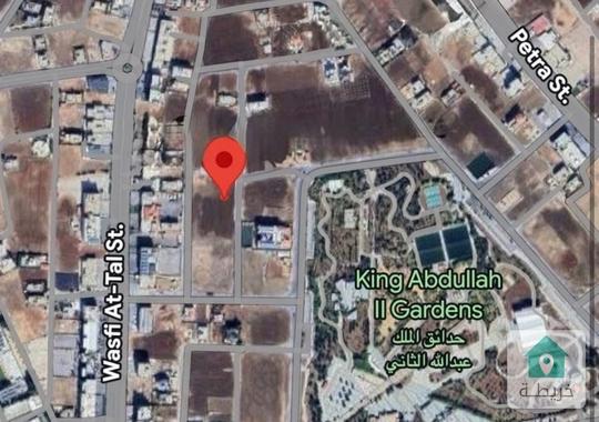 ارض للبيع في اربد ايدون بجانب حدائق الملك عبدلله و بالقرب من التحاري 