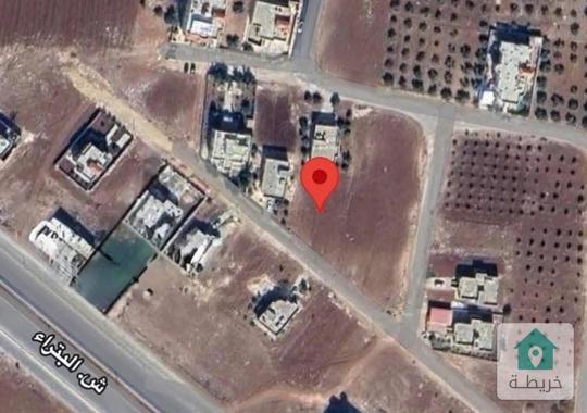 قطعة أرض بمساحة 864 متر للبيع في اربد / الصريح وعلى بعد دقيقة واحد عن شارع البترا 