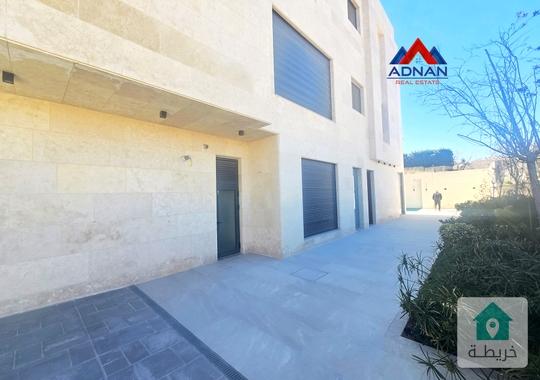 عبدون فيلا متلاصقه جديدة للبيع 5 نوم ماستر مع مسبح واطلالة عالية