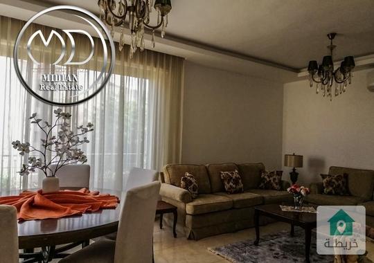 شقة مفروشة فاخرة للايجار الجندويل مساحة 170م طابق ثالث تشطيبات وديكورات سوبر ديلوكس بسعر مميز