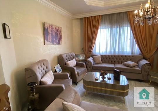 شقة للبيع طابق ثالث مع روف بالقرب من دوار الشعب و مجمع الداود * حنوطيا *