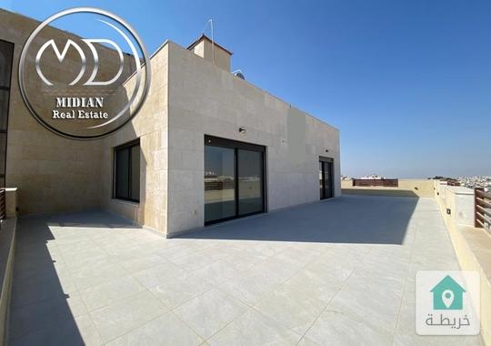 رووف طابقي جديد للبيع في أجمل مواقع خلدا مساحة 435م مع تراسات تشطيبات ديكورات عصرية فاخرة منطقة فلل 