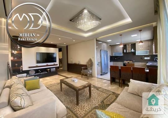 شقة مفروشة للايجار طابق أخير مع روف بأجمل مناطق خلدا  العوجانية مساحة 320م مع تراسات تشطيبات ديكورا