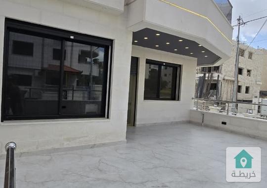 شقق حديثة للبيع بسعر منافس في طريق المطار  متوفر جميع الطوابق 