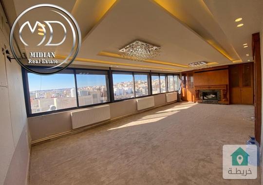 شقة للبيع طابق أخير مع روف بأجمل مناطق خلدا  العوجانية مساحة 425م مع تراسات تشطيبات ديكورات فاخرة