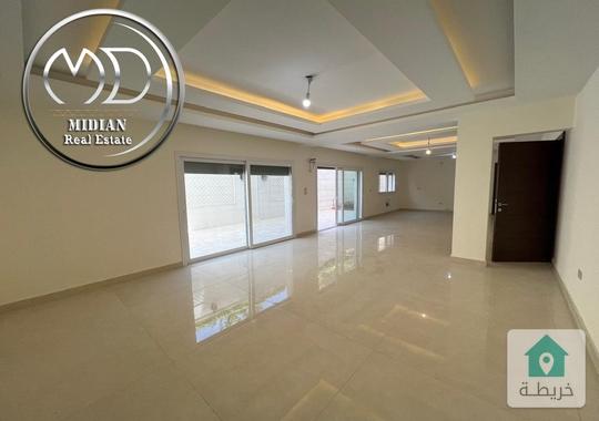 شقق أرضية جديدة للبيع الرابية مساحات 210م  250م مع تراسات و حدائق تشطيبات ديكورات عصرية فاخرة بأسعا