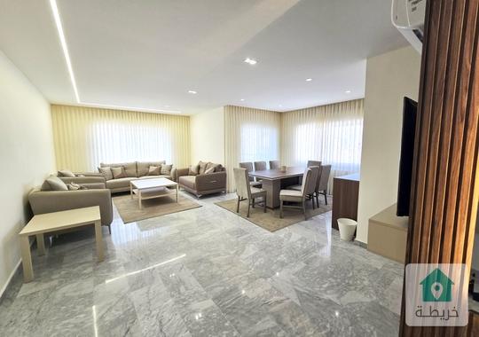 عبدون في الحي دبلوماسي شقة فخمة مفروشة للإيجار السنوي  مساحة 200 متر طابق ثالث