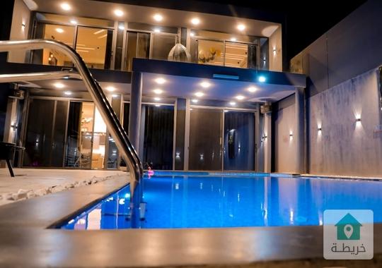 شالية فاخرة شبه جديد للبيع في البحر الميت ( الجوفة) بسعر مغري 