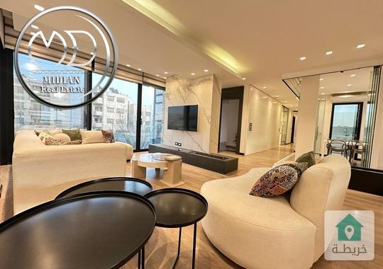 شقة مفروشة للايجار ام السماق مساحة 300م طابق أول تشطيبات و ديكورات فندقية فرش فاخر اطلالة جميلة بسعر