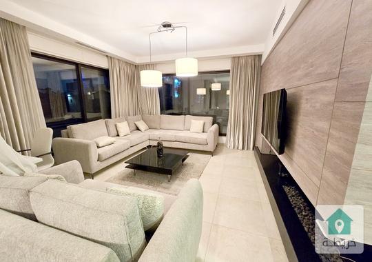 عبدون شقة فخمة مفروشة بالكامل للإيجار السنوي مطلة مكونه من 2 نوم