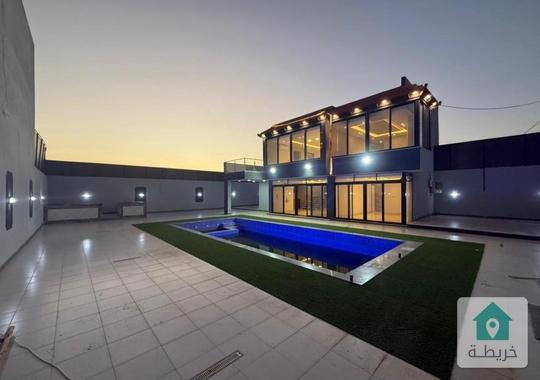 شاليهات للبيع في اضخم و افخم مشروع كمباوند في قلب البحر الميت الاردن