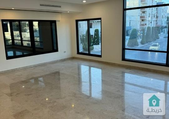 شقة طابق اول فاخرة للبيع في عبدون الشمالي 