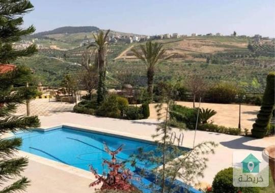 مزرعة بإطلالات ساحرة رائعة للبيع في جرش 