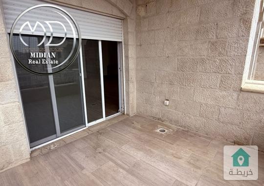 شقة فارغة للايجار طابق أول عبدون مساحة 250م 4 نوم تشطيبات و ديكورات عصرية فاخرة اطلالة جميلة بسعر مم