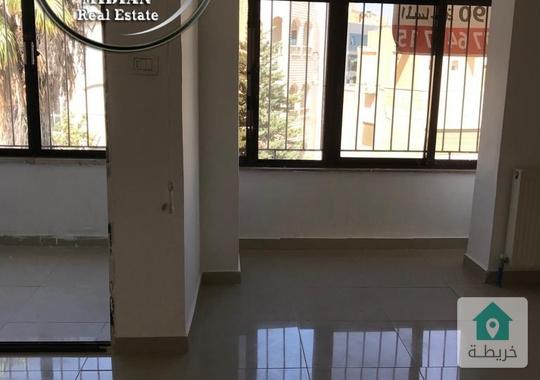 شقة استثمارية للبيع في عبدون مساحة 90م طابق ثالث سوبر ديلوكس بسعر مميز جدا 