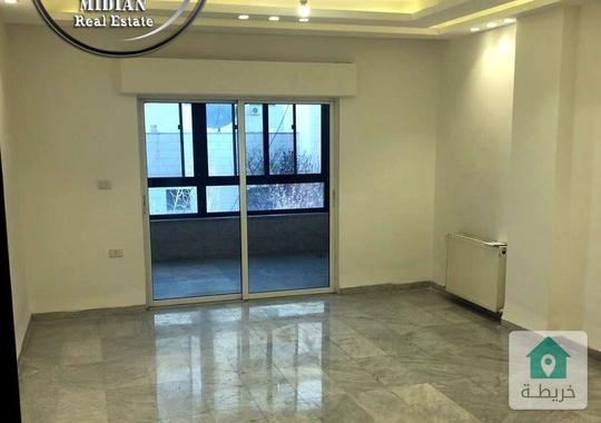 شقة فارغة للايجار الصويفية مساحة 200م طابق أول تشطيبات ديكورات سوبر ديلوكس بسعر مميز