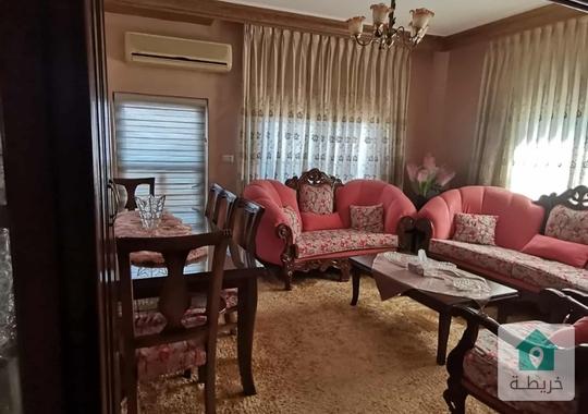 شقة للبيع طابق ثاني بموقع مميز وبسعر مغري 