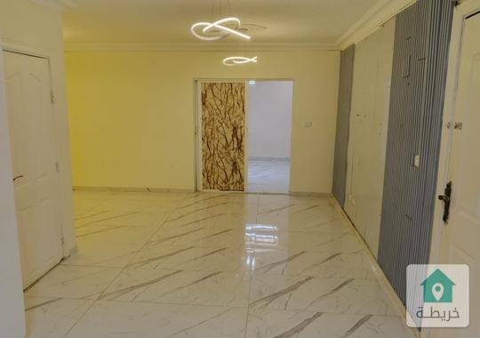 شقة للبيع طابق تسوية ٦٥متر جبل الزهور ١٧ الف