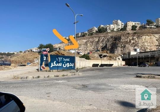  2 دونم في عمان شارع القدس مقابل غالب مول 