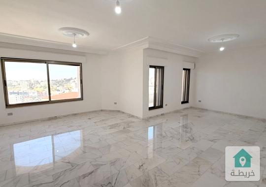 خلدا المطلة على حدائق الحسين شقة دوبلكس مع رووف لم تسكن بمساحة 420 متر بسعر 255000 دينار