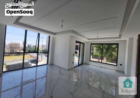 ⁦⁦Luxurious⁩⁩ ⁦⁦230⁩⁩ ⁦⁦sqm⁩⁩ ⁦⁦Apartment⁩⁩ ⁦⁦for⁩⁩ ⁦⁦Rent⁩⁩ ⁦⁦in⁩⁩ ⁦⁦4th⁩⁩ ⁦⁦Circle⁩⁩ - ⁦⁦Amman⁩⁩