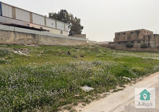 ارض صناعات خفيفة للبيع في ماركا، خلف دائرة اراضي شرق عمان و سجن ماركا، المساحة ١،٢٤٦متر 
