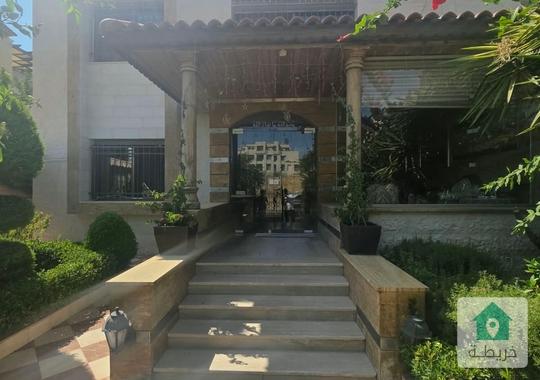 فيلا للبيع في أجمل و أرقى مناطق الكرسي بسعر مغري جدا