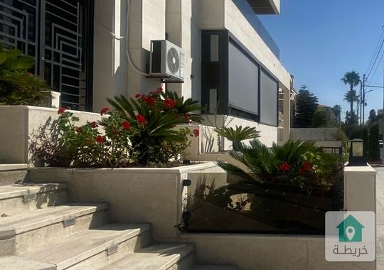 Luxury apartment for sale in 📍Umm Uthaina.