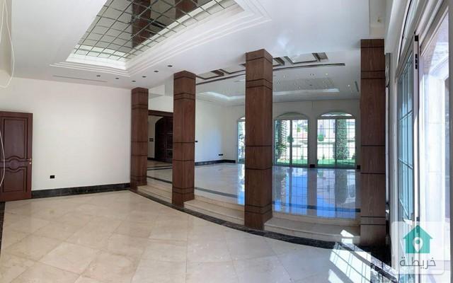 image-3-d