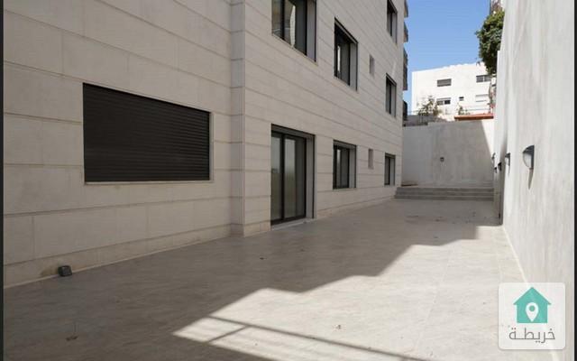 image-3-d
