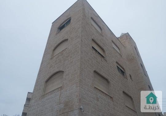 عمارة سكنية  مكونة من 4 طوابق طابقية للبيع في ضاحية الياسمين 